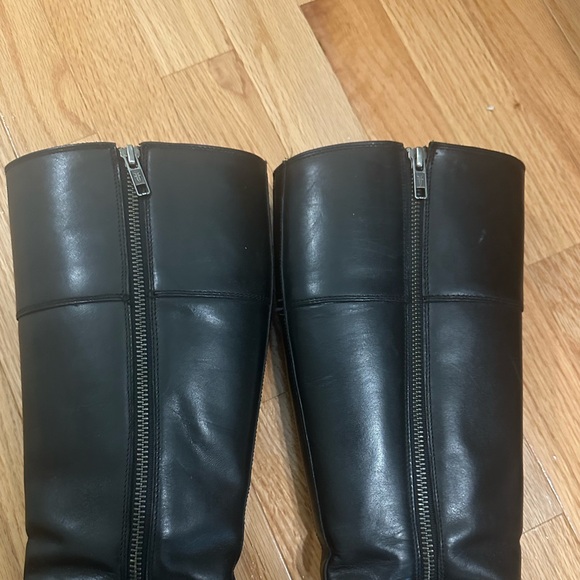 Frye Melissa Inside Zip Boots (6.5) - Picture 4 of 6